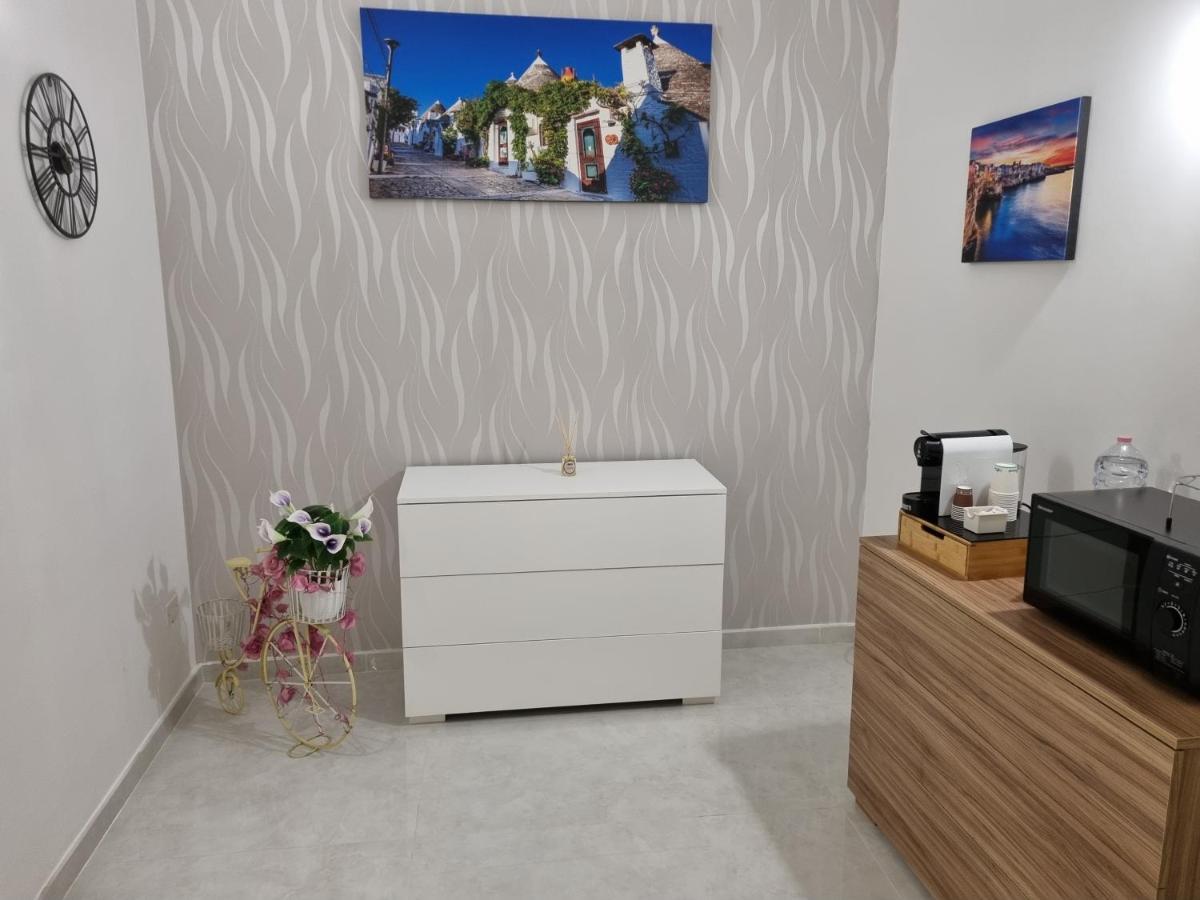Locazione Turistica Adriatico Otel Bari Dış mekan fotoğraf