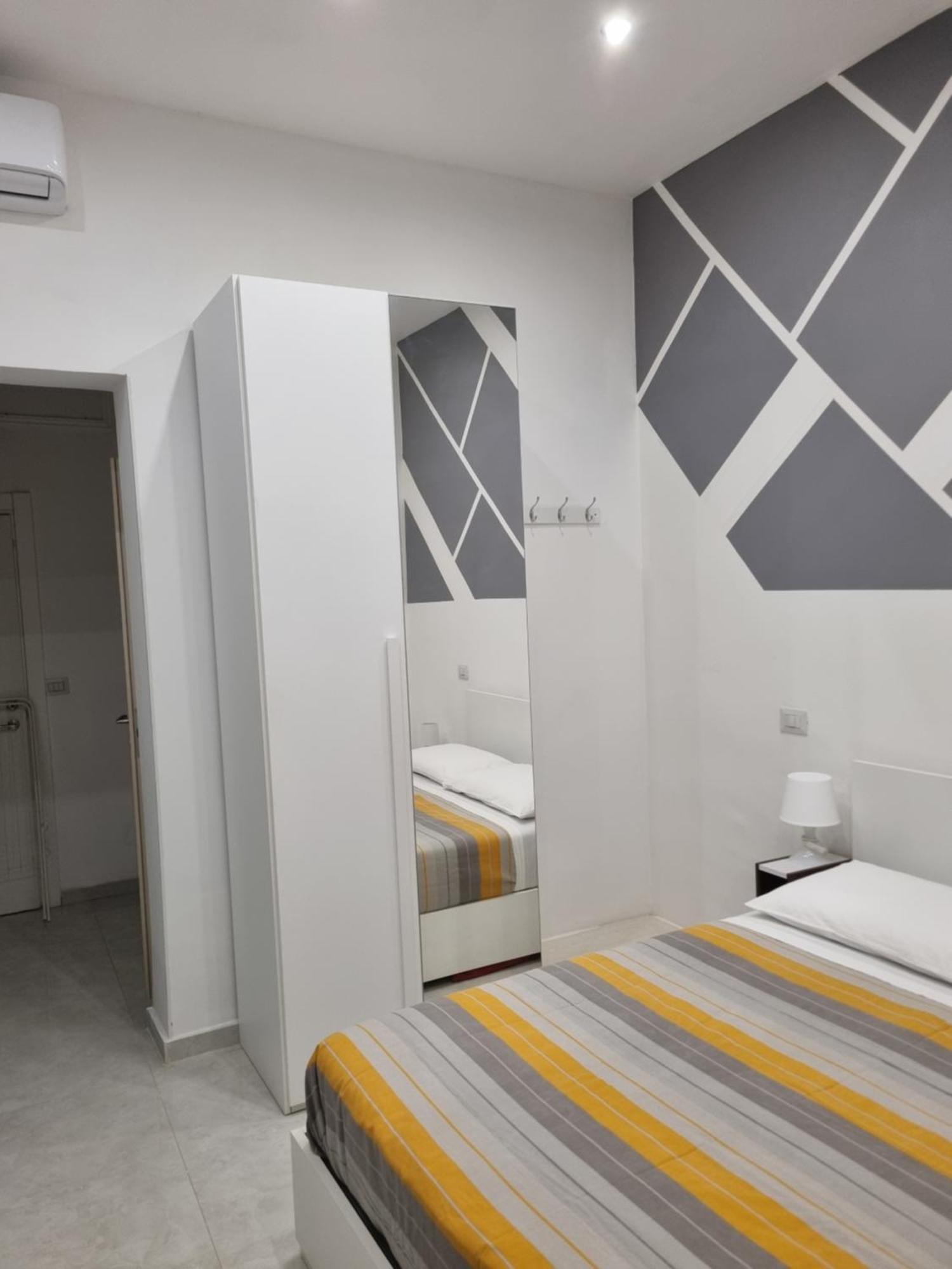 Locazione Turistica Adriatico Otel Bari Dış mekan fotoğraf